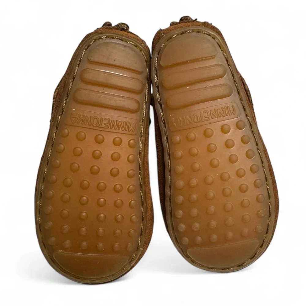 Minnetonka Kids Tan Moccasin Boots with Fringe Size 2